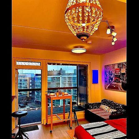 To Luxstudio Hymni From Helsinki Airport 6 Min, To 27min, Freeparking In Kivistoe Appartement Vantaa