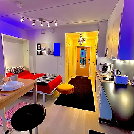 To Luxstudio Hymni From Helsinki Airport 6 Min, To 27min, Freeparking In Kivistoe Apartament *