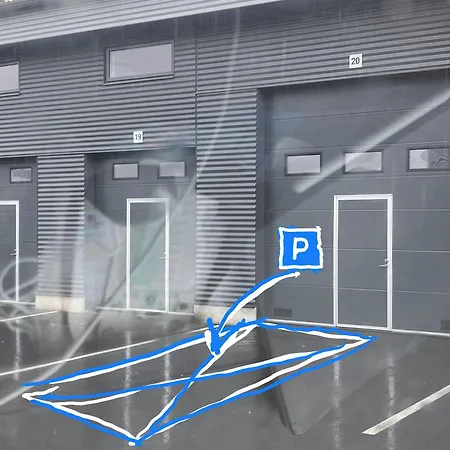 To Luxstudio Hymni From Helsinki Airport 6 Min, To 27min, Freeparking In Kivistoe Vantaa