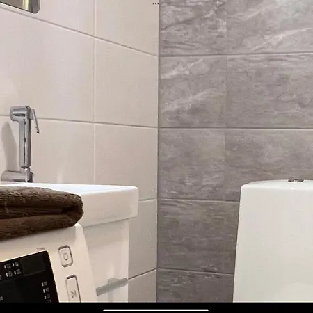 To Luxstudio Hymni From Helsinki Airport 6 Min, To 27min, Freeparking In Kivistoe Daire