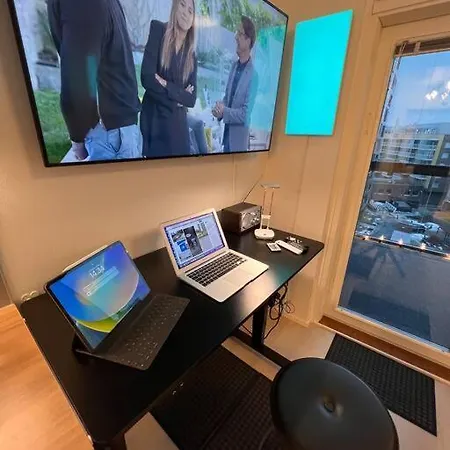 To Luxstudio Hymni From Helsinki Airport 6 Min, To 27min, Freeparking In Kivistoe Appartement