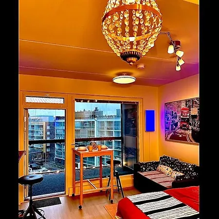 Apartament To Luxstudio Hymni From Helsinki Airport 6 Min, To 27min, Freeparking In Kivistoe *