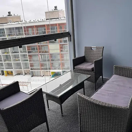 To Luxstudio Hymni From Helsinki Airport 6 Min, To 27min, Freeparking In Kivistoe * Vantaa