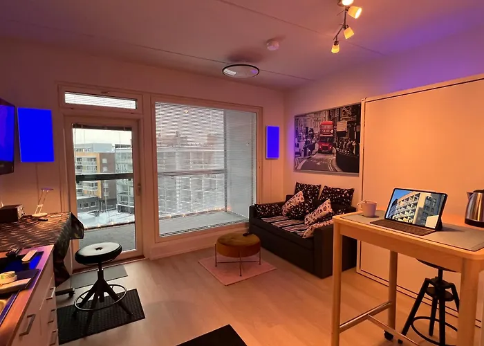 To Luxstudio Hymni From Helsinki Airport 6 Min, To 27min, Freeparking In Kivistoe Апартаменты