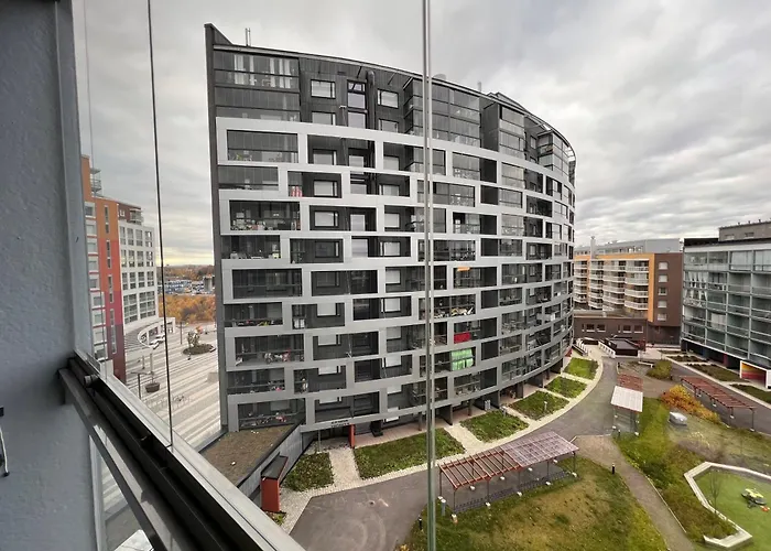 To Luxstudio Hymni From Helsinki Airport 6 Min, To 27min, Freeparking In Kivistoe * Вантаа