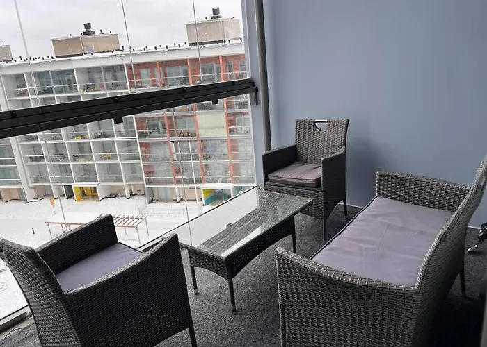 To Luxstudio Hymni From Helsinki Airport 6 Min, To 27min, Freeparking In Kivistoe * Вантаа